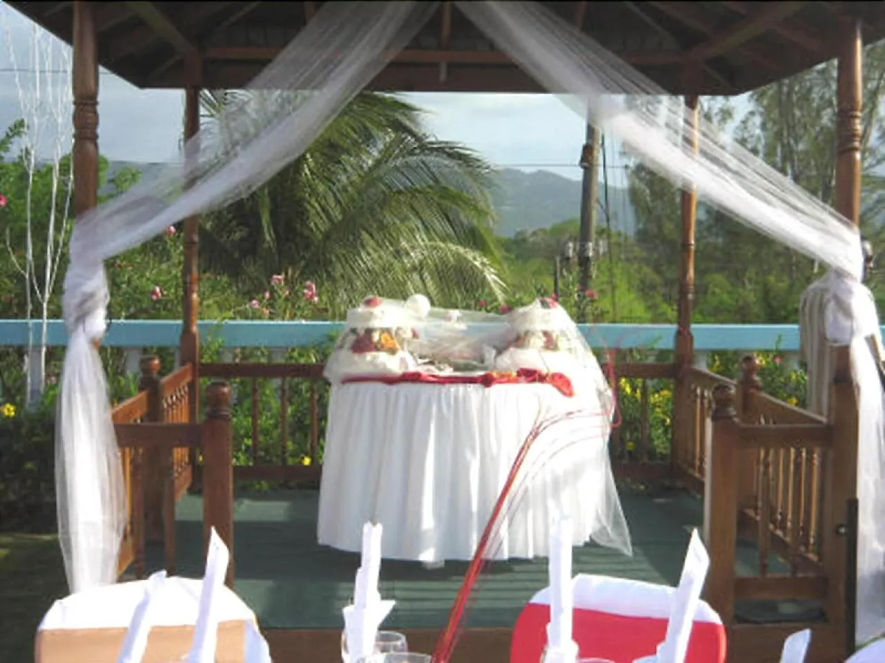 Paradise Brandon Hill Guest House Montego Bay